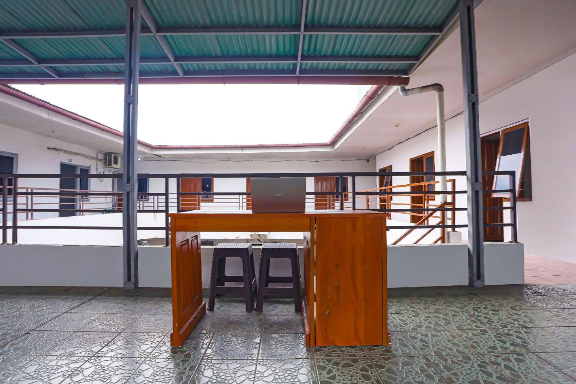 Spot On 92421 City Kost Syariah Pangkal Pinang Ngoại thất bức ảnh