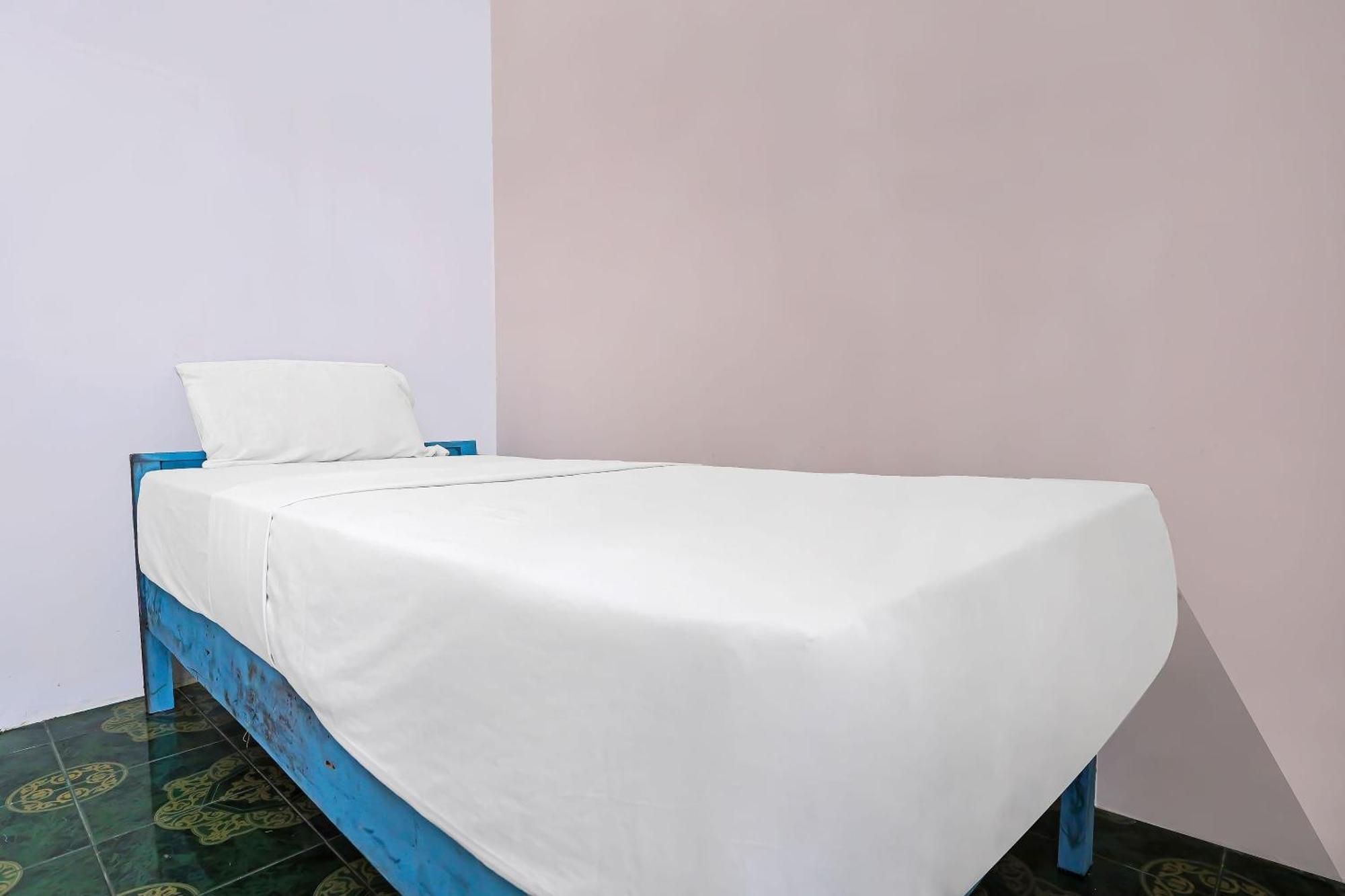 Spot On 92421 City Kost Syariah Pangkal Pinang Ngoại thất bức ảnh
