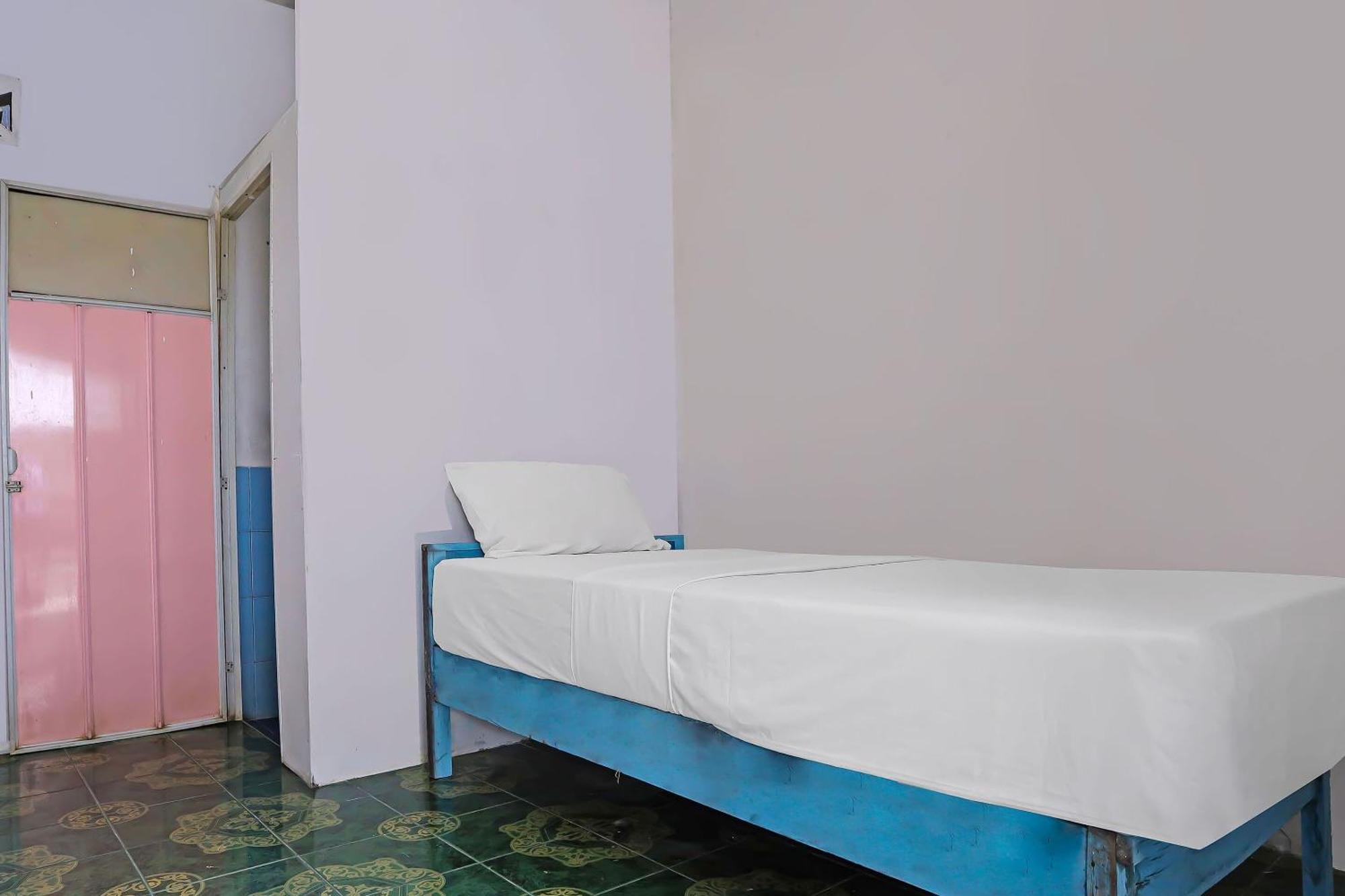 Spot On 92421 City Kost Syariah Pangkal Pinang Ngoại thất bức ảnh